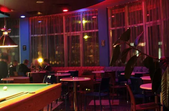 Wela Hotell Slăntjev Brjag